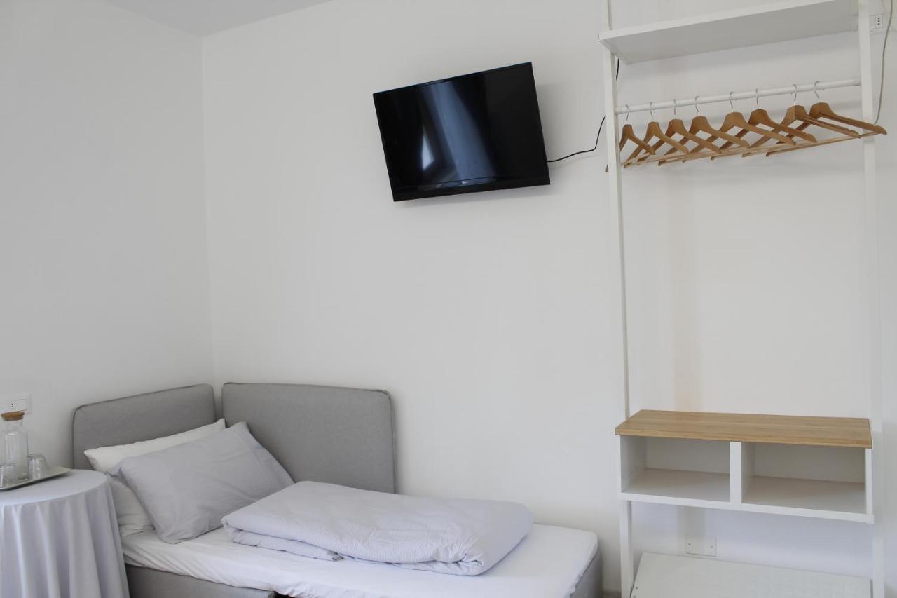 B&B Casa Gori Madice Luaran gambar